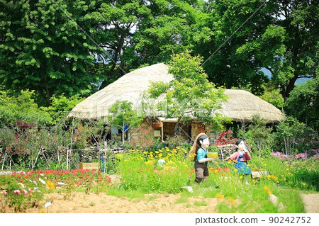 Spring countryside scenery, Nagan-eupseong Spring countryside scenery, Nagan-eupseong 90242752