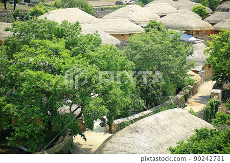 Spring countryside scenery, Nagan-eupseong Spring countryside scenery, Nagan-eupseong 90242781