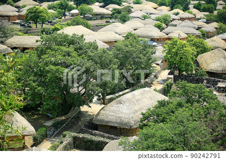 Spring countryside scenery, Nagan-eupseong 90242791
