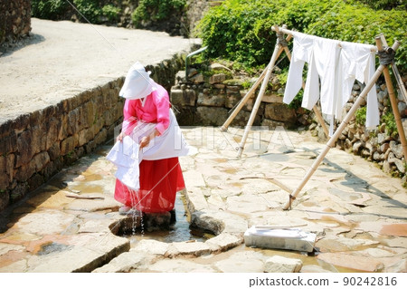 Spring countryside scenery, Nagan-eupseong 90242816