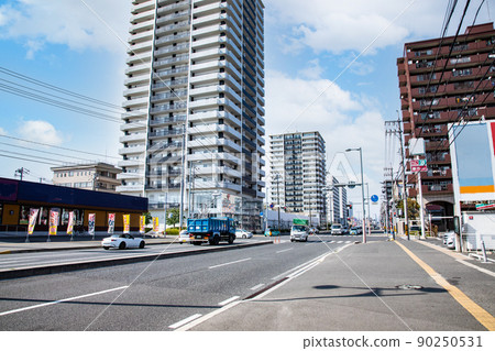 It is the cityscape of the Ujinanishi district. There are condominiums and shopping malls. It is the west district of Ujinamachi. Hiroshima 90250531