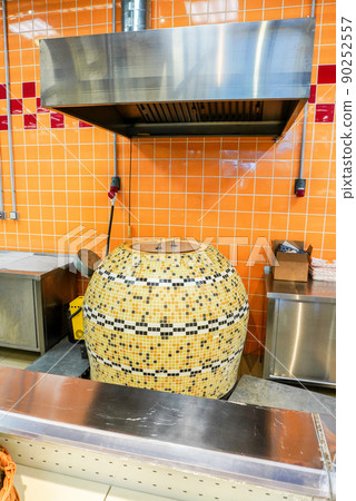 Large tandoor oven for making flat unleavened white bread Large tandoor oven for making flat unleavened white bread 90252557