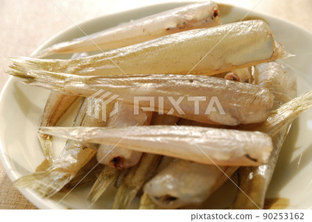 Homemade dried fish (kiss) after fishing Homemade dried fish (kiss) after fishing 90253162