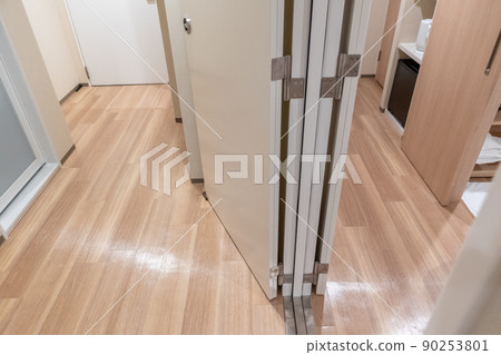 Two connecting rooms, a group trip that can be connected to the inner door Two connecting rooms, a group trip that can be connected to the inner door 90253801