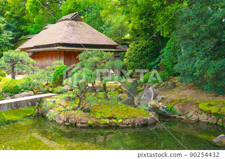 [Three Great Gardens of Japan] Special Place of Scenic Korakuen's unburned building, Renchiken, Kita-ku, Okayama City, Okayama Prefecture 90254432