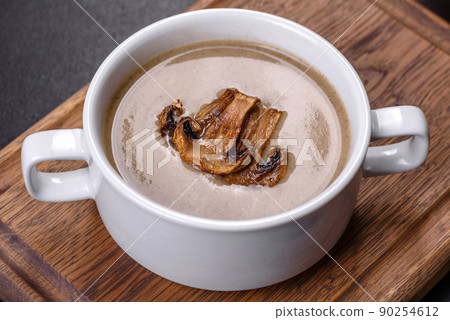 A delicious fresh, thick soup of mushroom puree with breadcrumbs, spices and herbs 90254612