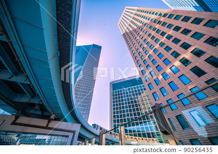 Tokyo cityscape of Japan May. Overlooking Shiodome / office district and Yurikamome Tokyo cityscape of Japan May. Overlooking Shiodome / office district and Yurikamome 90256435