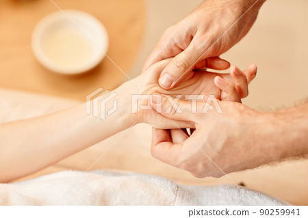Hand Massage in SPA 90259941