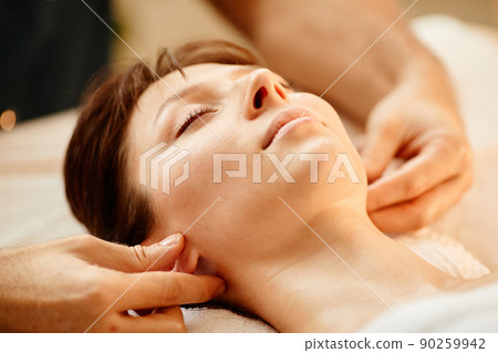 Relaxing SPA Massage 90259942