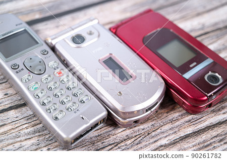 Feature phones and smartphones-Transfer of telephone lines- Feature phones and smartphones-Transfer of telephone lines- 90261782