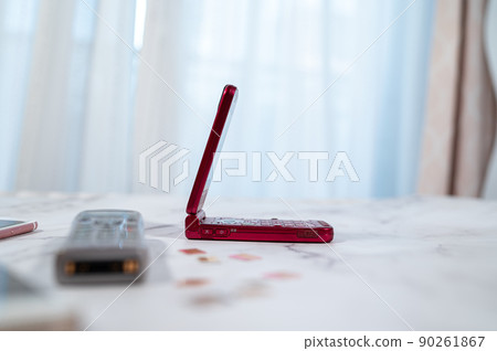 功能手機和智能手機-電話線路轉移- 功能手機和智能手機-電話線路轉移- 90261867