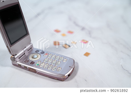 功能手機和智能手機-電話線路轉移- 功能手機和智能手機-電話線路轉移- 90261892