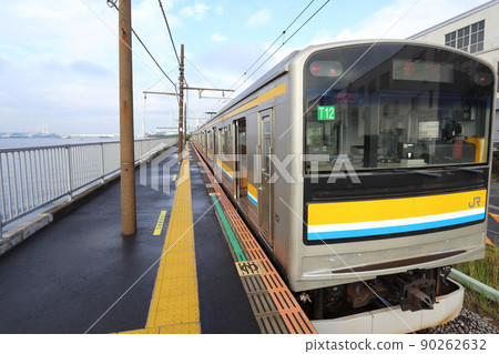 Umi-Shibaura Station on the Tsurumi Line 90262632