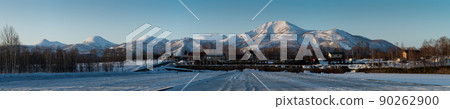 Niseko Mountains Snowscape in March Magnificent Panorama 90262900