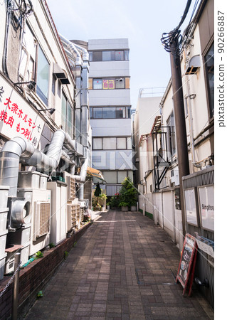 Shimokitazawa Station, a multi-tenant building on the east side of the station, Spring Sky, Keio Inokashira Line, Odakyu Odawara Line, Setagaya-ku, Tokyo 90266887
