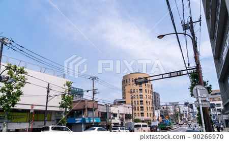 Shindaita Station Exit, Kannana-dori Avenue, Spring Sky, Keio Inokashira Line, Setagaya-ku, Tokyo Shindaita Station Exit, Kannana-dori Avenue, Spring Sky, Keio Inokashira Line, Setagaya-ku, Tokyo 90266970