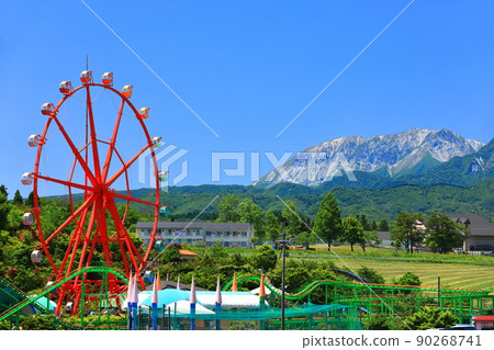 [Okayama Prefecture] Fine weather Oyama and Joyful Park (Hiruzen Kogen) 90268741