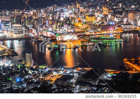 "Nagasaki Prefecture" Night view of Mt. Inasa, Japan's three major night views "Nagasaki Prefecture" Night view of Mt. Inasa, Japan's three major night views 90269205