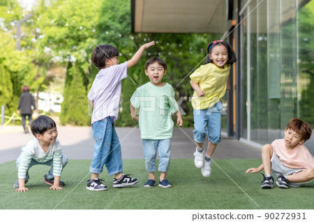 children's lifestyle happiness health innocence children's lifestyle happiness health innocence 90272931