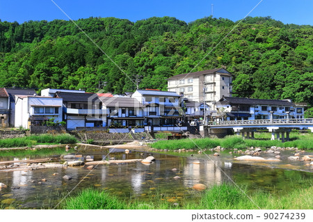 [Tottori Prefecture] Misasa Onsen (Kawahara Bath) in fine weather 90274239