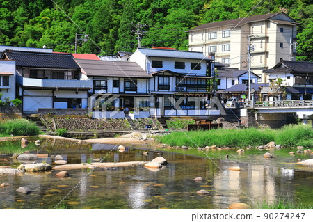 [Tottori Prefecture] Misasa Onsen (Kawahara Bath) in fine weather 90274247