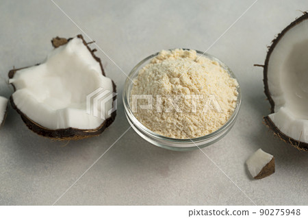 Coconut flour and coconut nut, gluten free flour,healthy alternative, healthy lifestyle concept 90275948