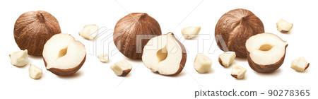 Cracked hazelnuts, whole and small pieces set isolated on white background 90278365