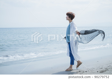 Sea picnic women outdoor sandy beach trip 90279752