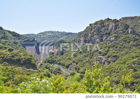 [Shodoshima Yoshida Dam] Yoshida, Shodoshima-cho, Shozu-gun, Kagawa Prefecture 90279871