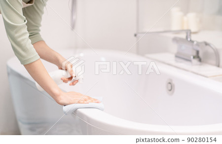 Female parts for cleaning the bathtub Female parts for cleaning the bathtub 90280154