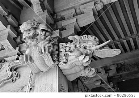 Ogawa Town, Saitama Prefecture, a lion and elephant with a nose of the Yamiya Shrine, a tangible cultural property designated by the prefecture 90280555