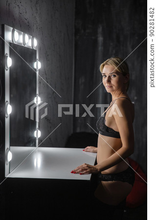 Portrait of a charming blonde 90281482