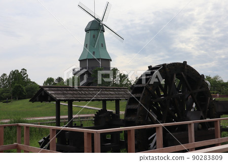 Scenery of Kasumigaura Prefectural Park (Spring in Japan) 90283809
