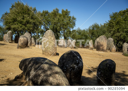 PORTUGAL ALENTEJO EVORA CROMLECH PORTUGAL ALENTEJO EVORA CROMLECH 90285094