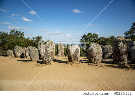 PORTUGAL ALENTEJO EVORA CROMLECH PORTUGAL ALENTEJO EVORA CROMLECH 90285131