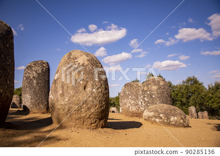 PORTUGAL ALENTEJO EVORA CROMLECH PORTUGAL ALENTEJO EVORA CROMLECH 90285136