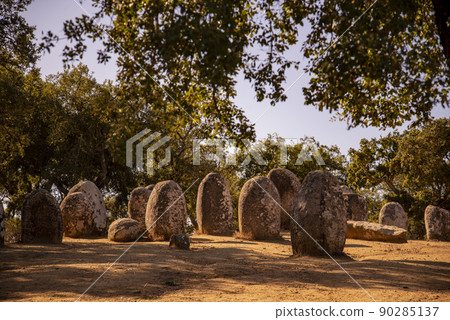 PORTUGAL ALENTEJO EVORA CROMLECH PORTUGAL ALENTEJO EVORA CROMLECH 90285137