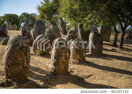 PORTUGAL ALENTEJO EVORA CROMLECH 90285142
