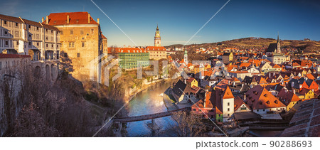 Cityscape panorama of historical city Cesky Krumlov - castle, st. Vitus Church, river Vltava, Czech republic Cityscape panorama of historical city Cesky Krumlov - castle, st. Vitus Church, river Vltava, Czech republic 90288693