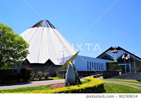 和泉市立鶴博物館 鶴園 和泉 新綠的時候 和泉市立鶴博物館 鶴園 和泉 新綠的時候 90290634