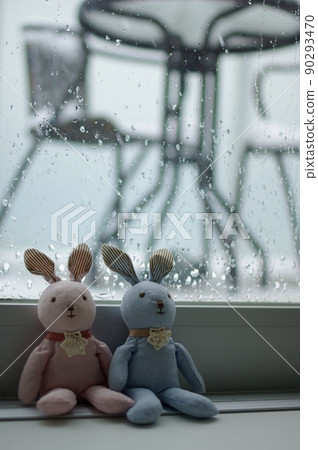 How to spend a rainy day How to spend a rainy day 90293470