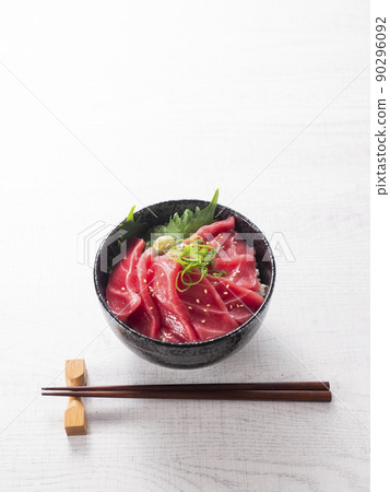 鮪魚碗 90296092