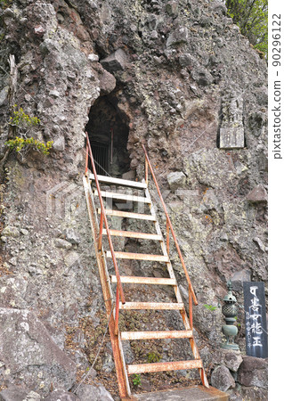 [Shodoshima Takikoji Okunoin Kasagataki]香川縣Shozu-gun Tonosho-cho Kasagataki Otsu 90296122