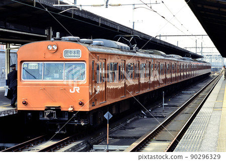 2003 Series 103 Musashino Line ordinary train 8 cars 90296329