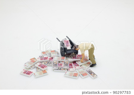 a mini of worker collect the bank notes a mini of worker collect the bank notes 90297783