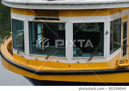The bow of a sightseeing boat in Tokyo Bay anchored at Takeshiba Pier 90299644