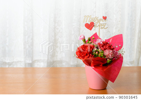 母親節花束 我想為母親節送上一束感謝 90301645