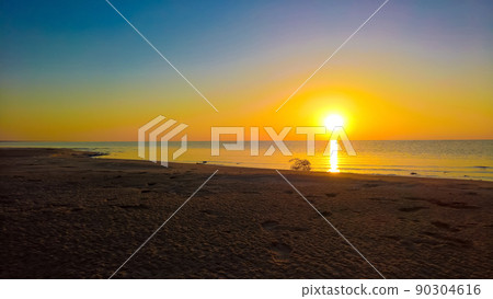 Sunrise Panorama view to Aral sea from the rim of Plateau Ustyurt near Aktumsuk cape in Karakalpakstan, Uzbekistan 90304616