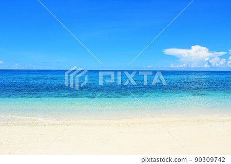 Okinawa Miyakojima blue sky and sea Okinawa Miyakojima blue sky and sea 90309742