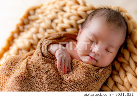 Newborn Newborn Photo 90313821